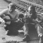 s gitarou Jimov braj Ajo, s harmonikou Jim (cca 1980)